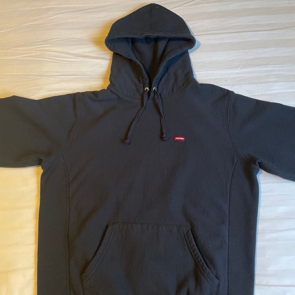 Supreme Small Box Hooded Sweatshirt